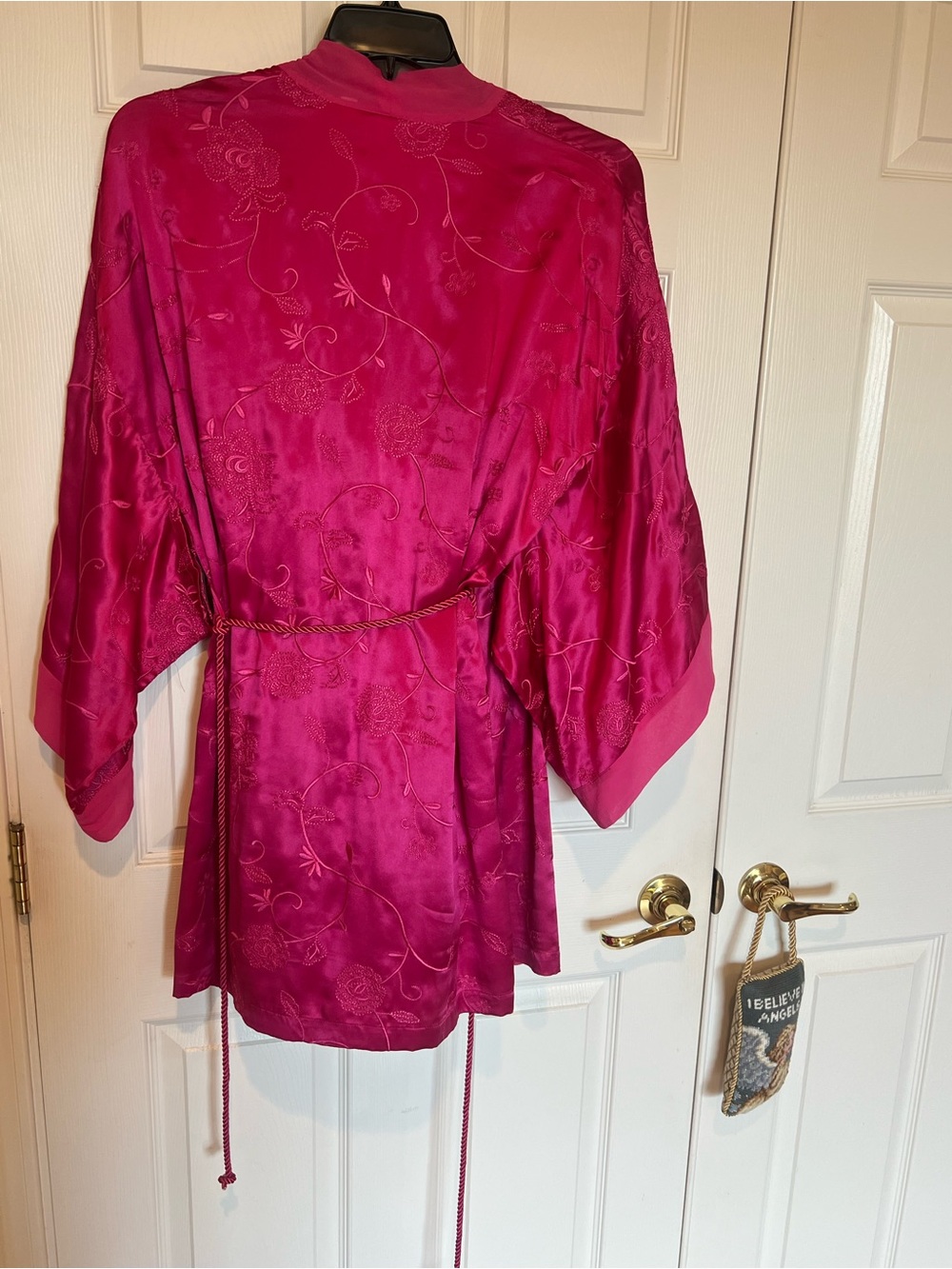 Victoria’s Secret “Silk Top Quality” Satin Sheen EMBROIDERED Gold Label Robe NWT - Picture 10 of 16